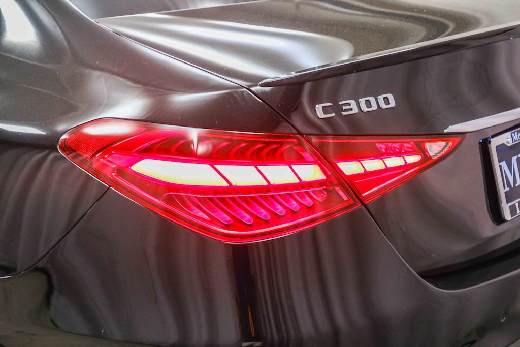 Thumbnail: 2023 Mercedes-Benz C-Class - 16