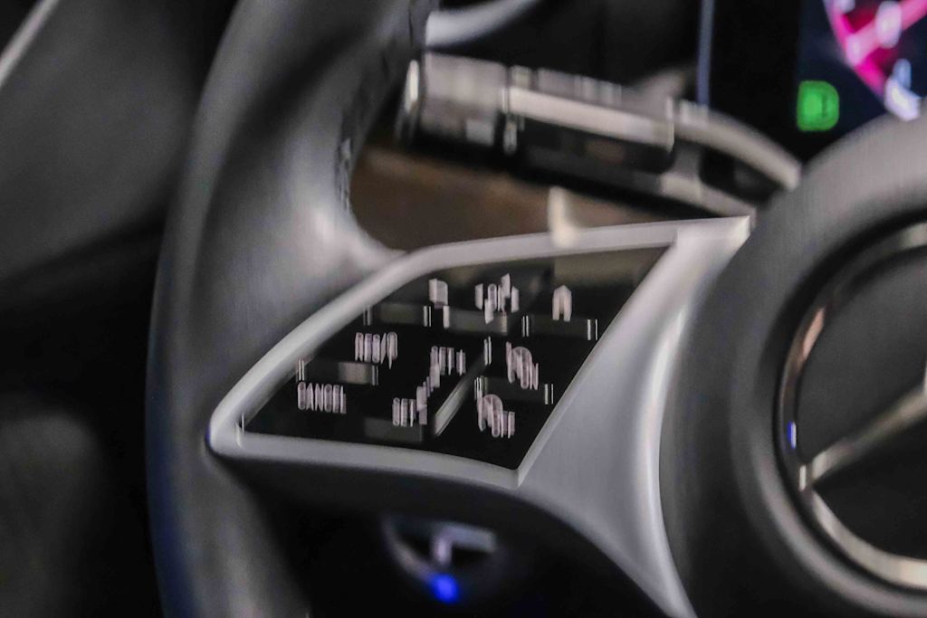 Thumbnail: 2023 Mercedes-Benz C-Class - 26