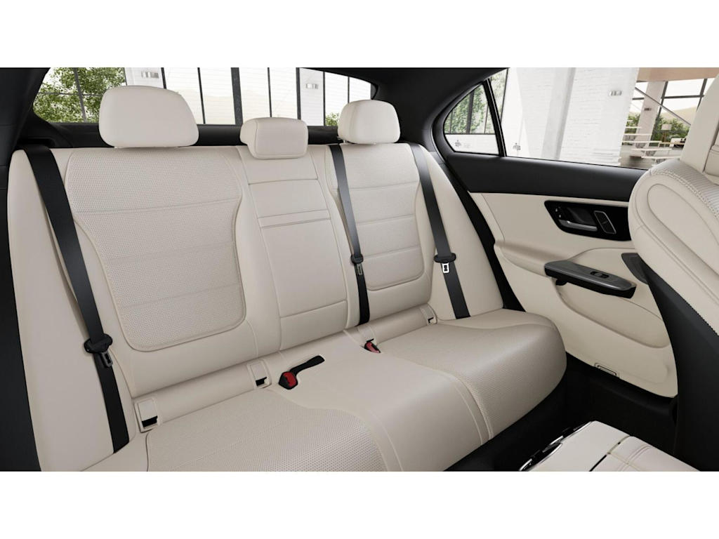 Thumbnail: 2025 Mercedes-Benz C-Class - 9