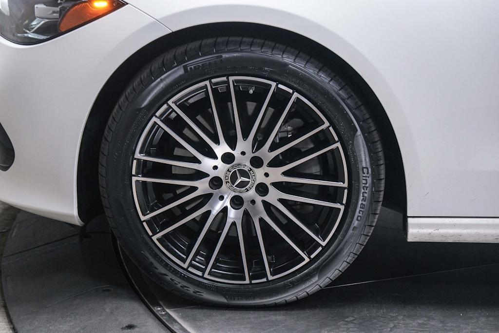 Thumbnail: 2022 Mercedes-Benz C-Class - 20