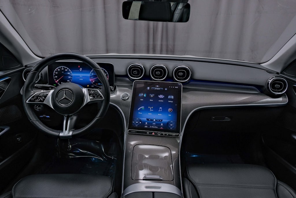 Thumbnail: 2022 Mercedes-Benz C-Class - 2