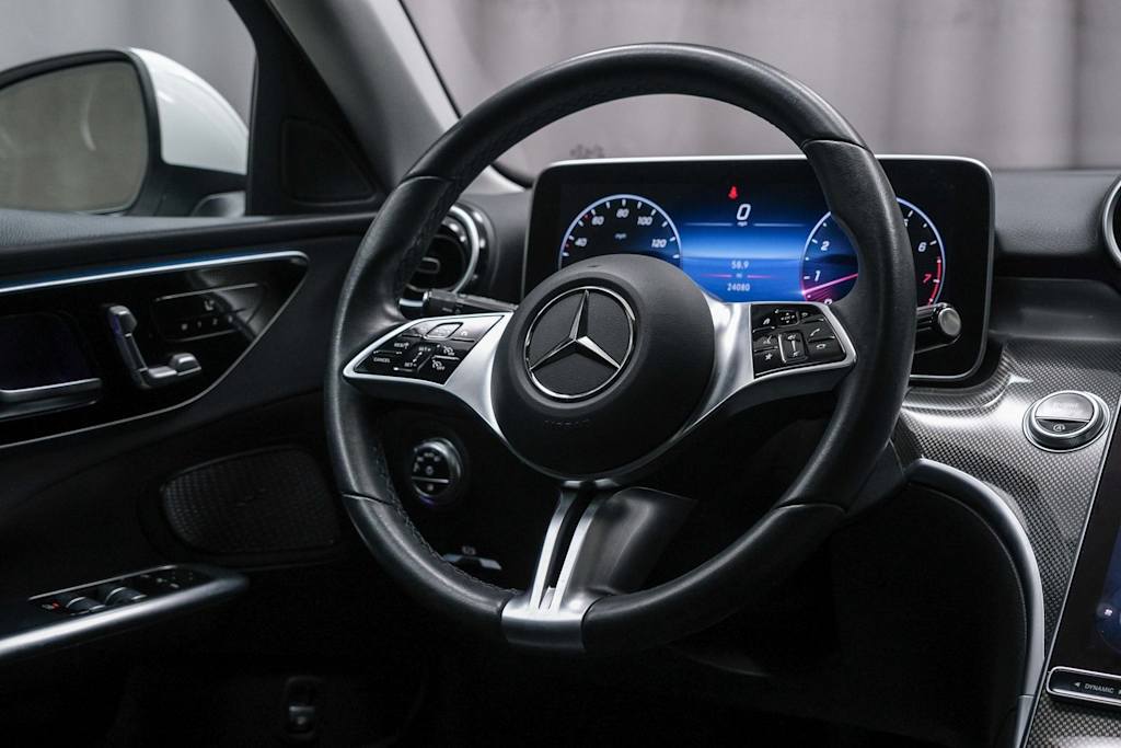 Thumbnail: 2022 Mercedes-Benz C-Class - 8