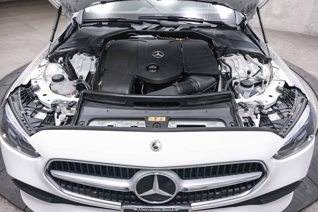 Thumbnail: 2022 Mercedes-Benz C-Class - 7