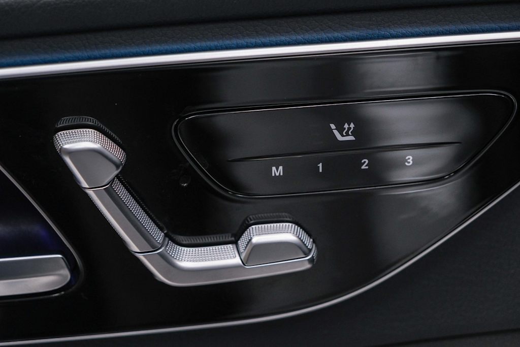 Thumbnail: 2022 Mercedes-Benz C-Class - 24