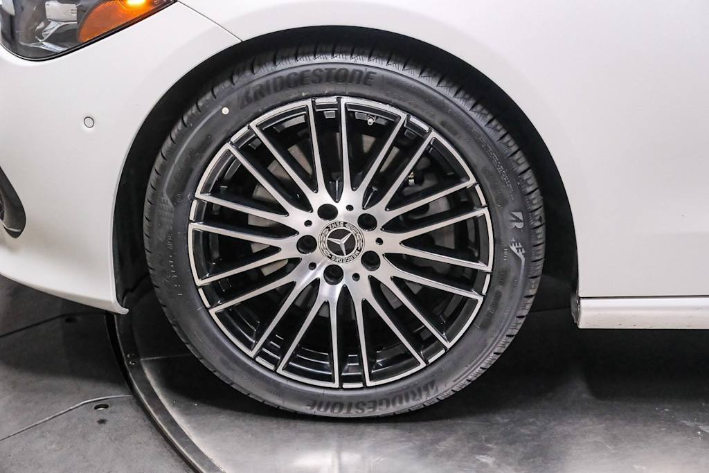 Thumbnail: 2023 Mercedes-Benz C-Class - 20