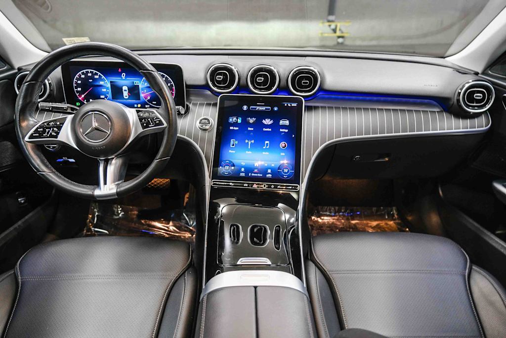 Thumbnail: 2023 Mercedes-Benz C-Class - 2