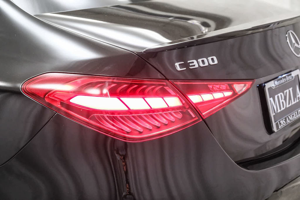 Thumbnail: 2023 Mercedes-Benz C-Class - 19