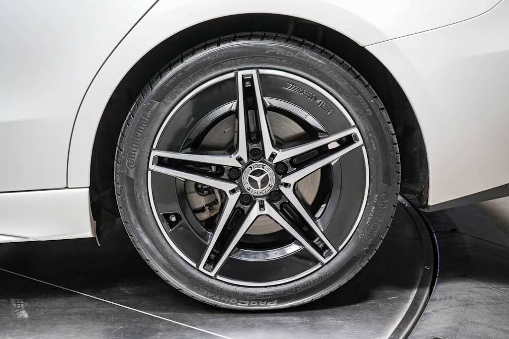 Thumbnail: 2023 Mercedes-Benz C-Class - 7