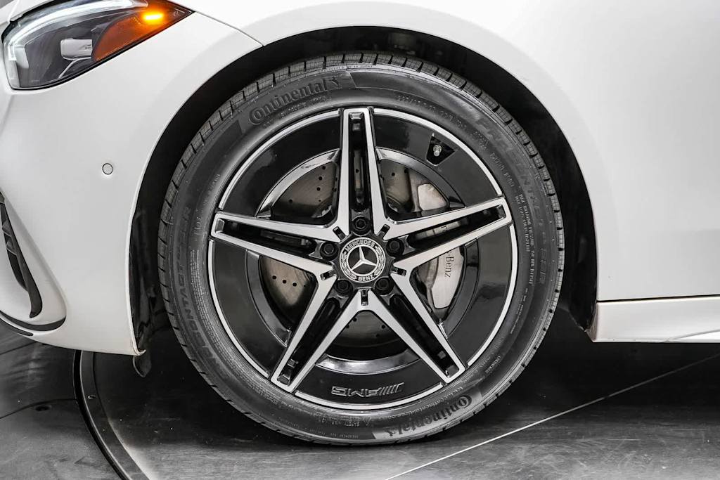 Thumbnail: 2023 Mercedes-Benz C-Class - 22
