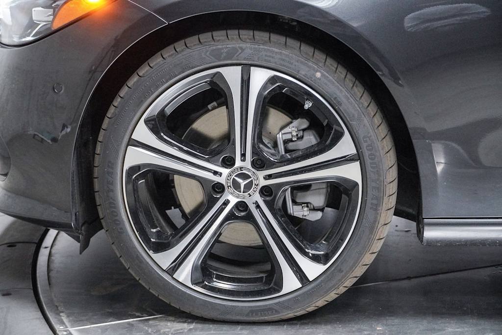 2025 Mercedes-Benz C-Class C 300 7