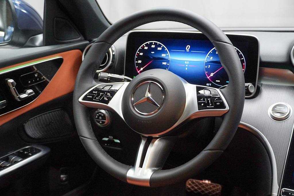 2025 Mercedes-Benz C-Class C 300 9