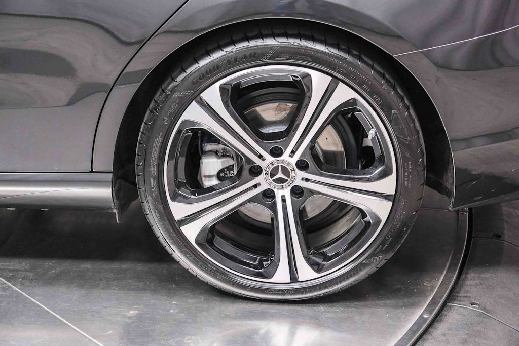 Thumbnail: 2026 Mercedes-Benz C-Class - 8