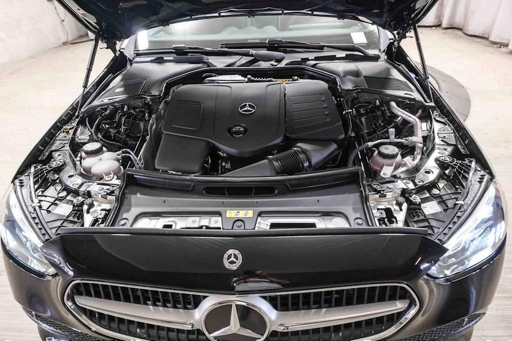 Thumbnail: 2026 Mercedes-Benz C-Class - 8