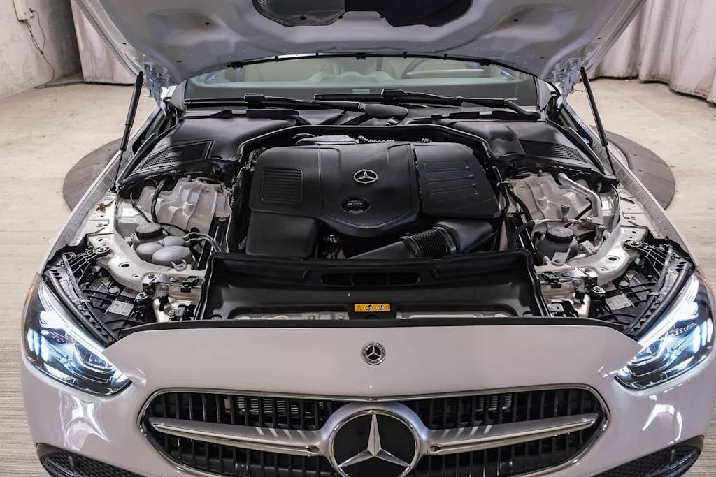 Thumbnail: 2025 Mercedes-Benz C-Class - 9