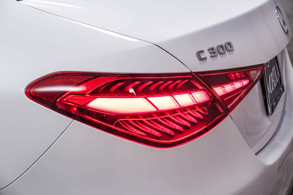 Thumbnail: 2025 Mercedes-Benz C-Class - 18