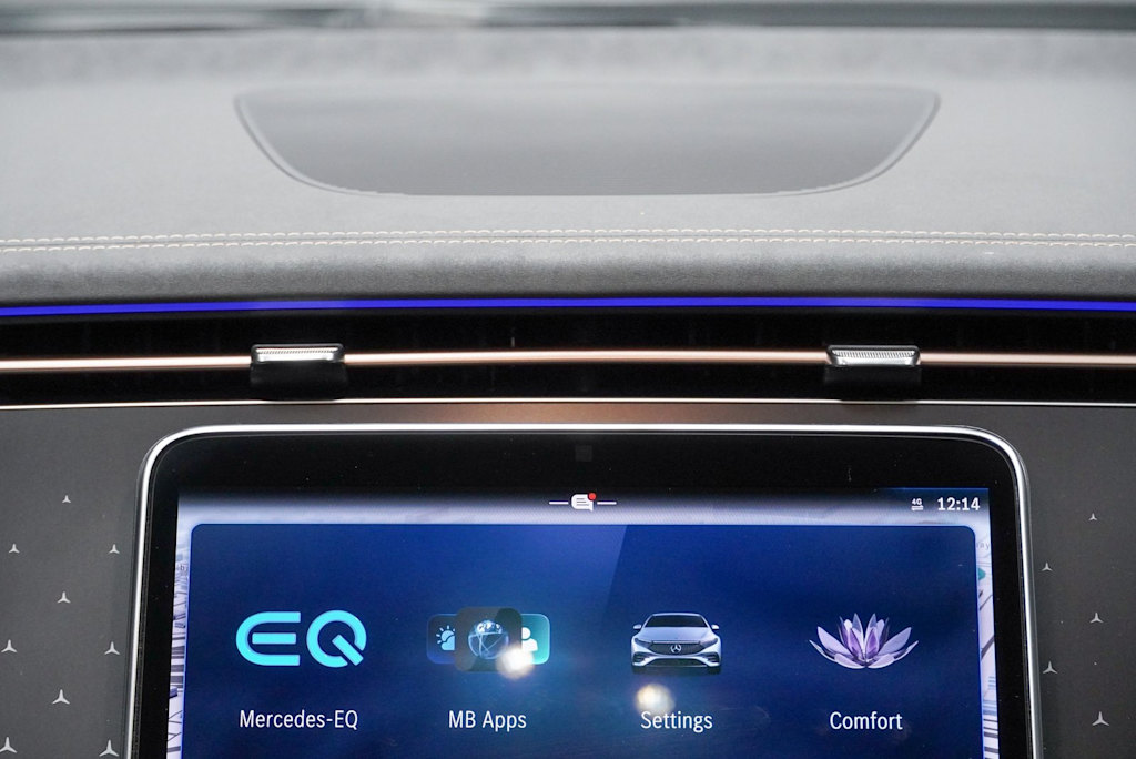 2022 Mercedes-Benz EQS 450+ 12