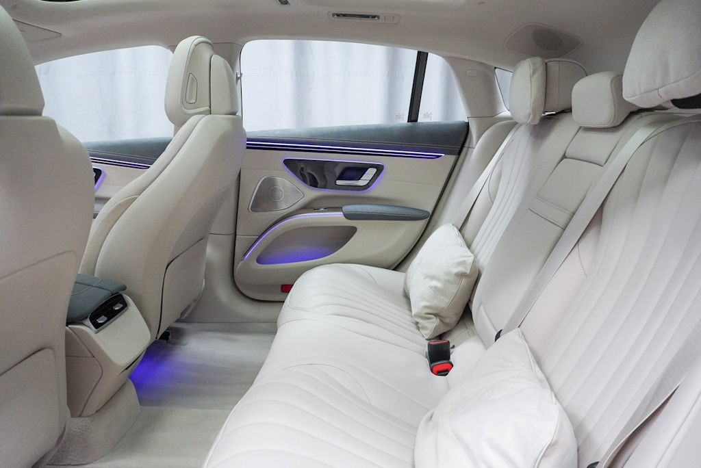 2022 Mercedes-Benz EQS 450+ 11