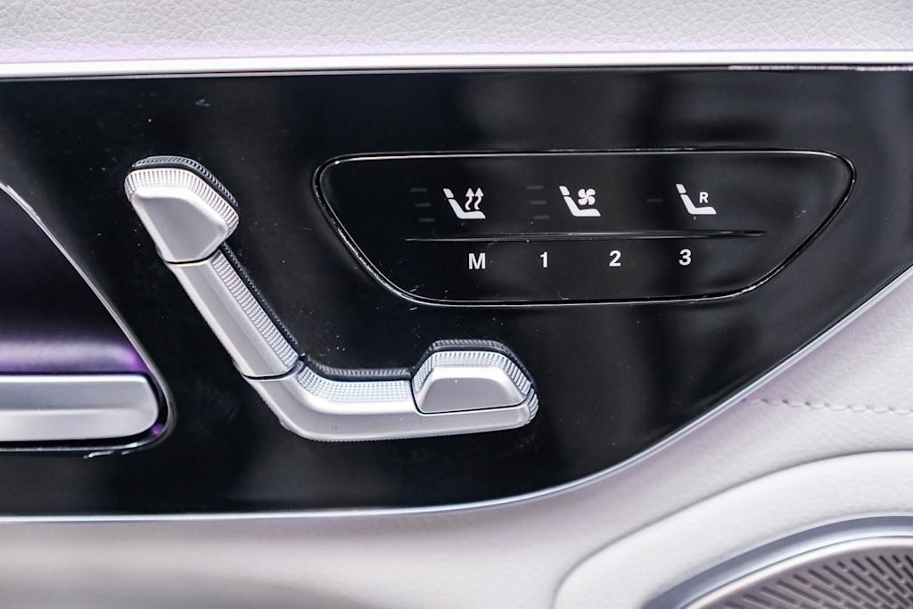 Thumbnail: 2023 Mercedes-Benz EQS - 23