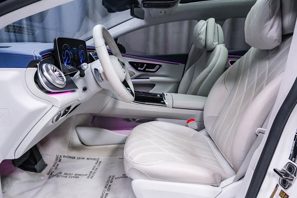 Thumbnail: 2023 Mercedes-Benz EQS - 9