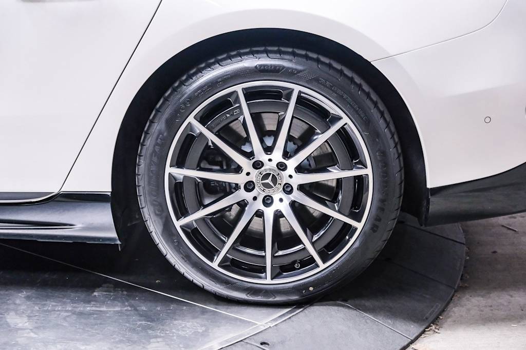 Thumbnail: 2023 Mercedes-Benz EQS - 6