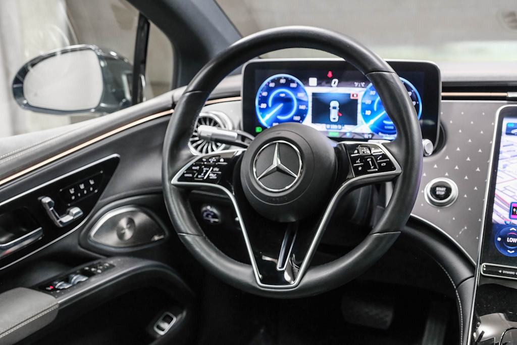 Thumbnail: 2022 Mercedes-Benz EQS - 8