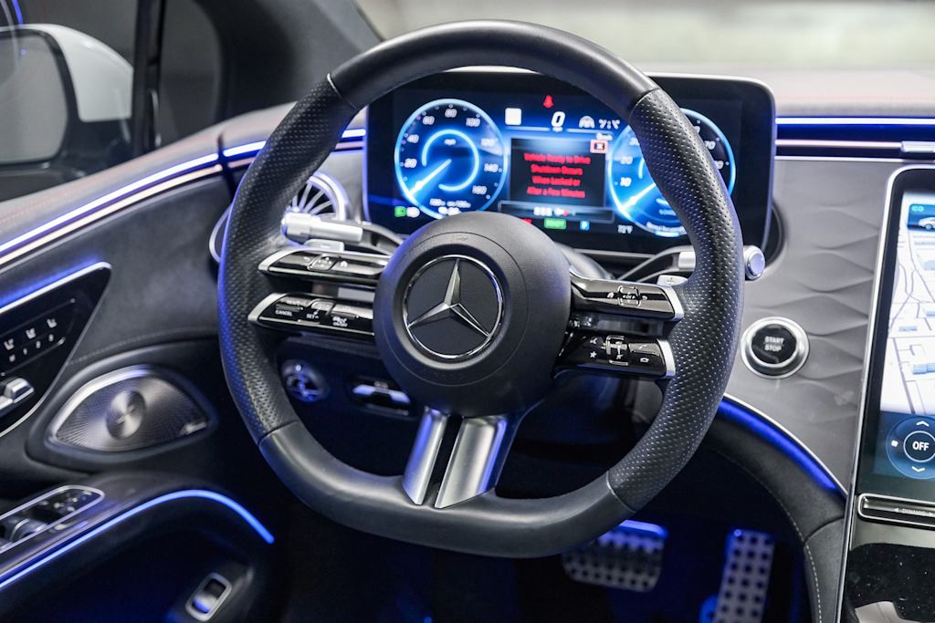 Thumbnail: 2023 Mercedes-Benz EQS - 8