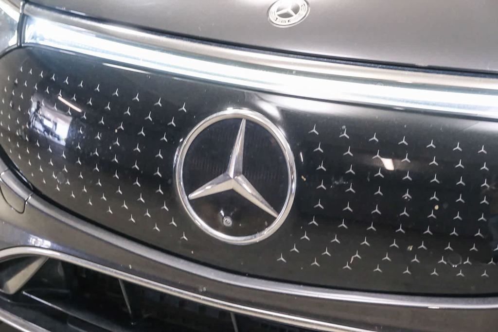 Thumbnail: 2023 Mercedes-Benz EQS - 6