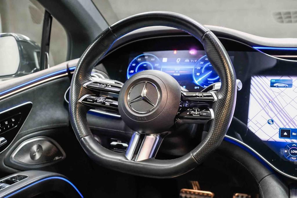 Thumbnail: 2023 Mercedes-Benz EQS - 6