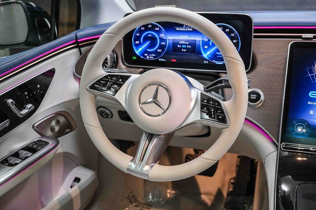 Thumbnail: 2023 Mercedes-Benz EQE - 8