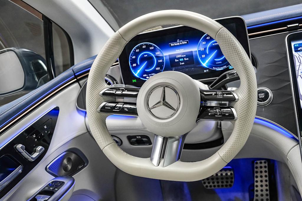 Thumbnail: 2023 Mercedes-Benz EQE - 9