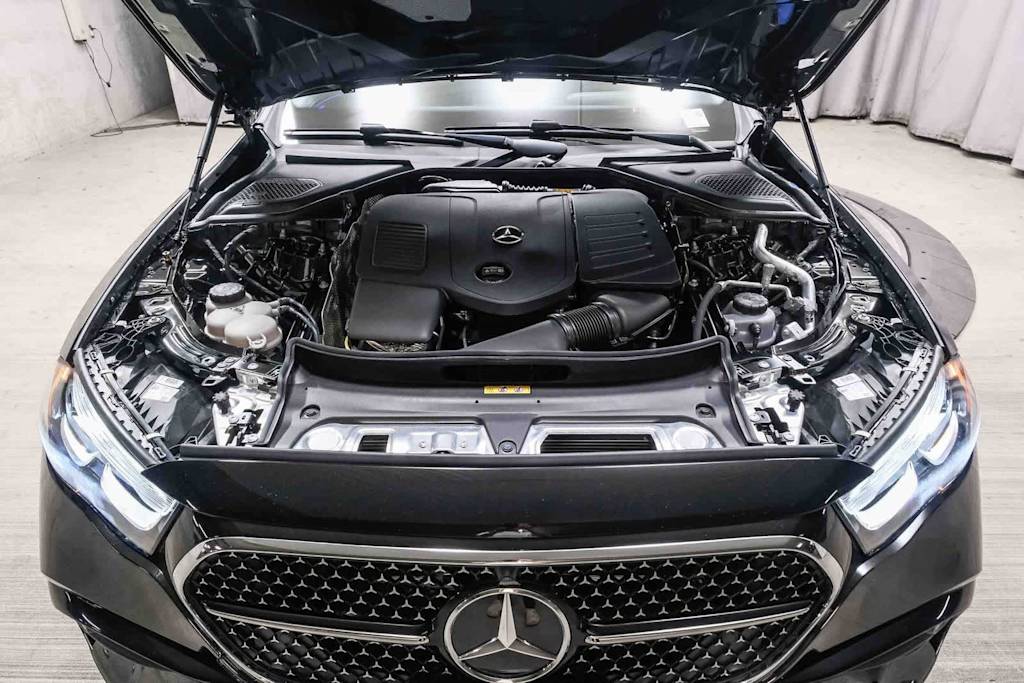 Thumbnail: 2026 Mercedes-Benz E-Class - 7