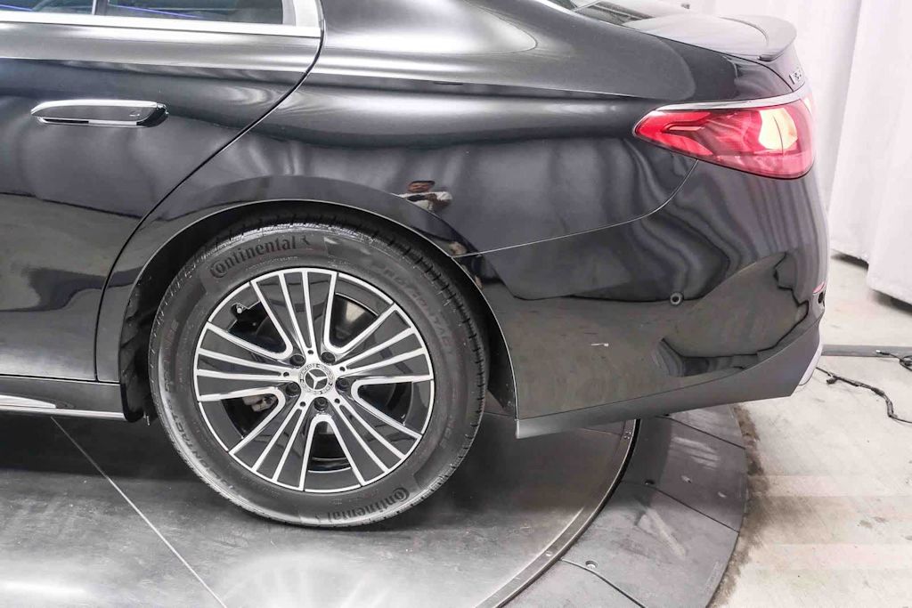 Thumbnail: 2026 Mercedes-Benz E-Class - 6