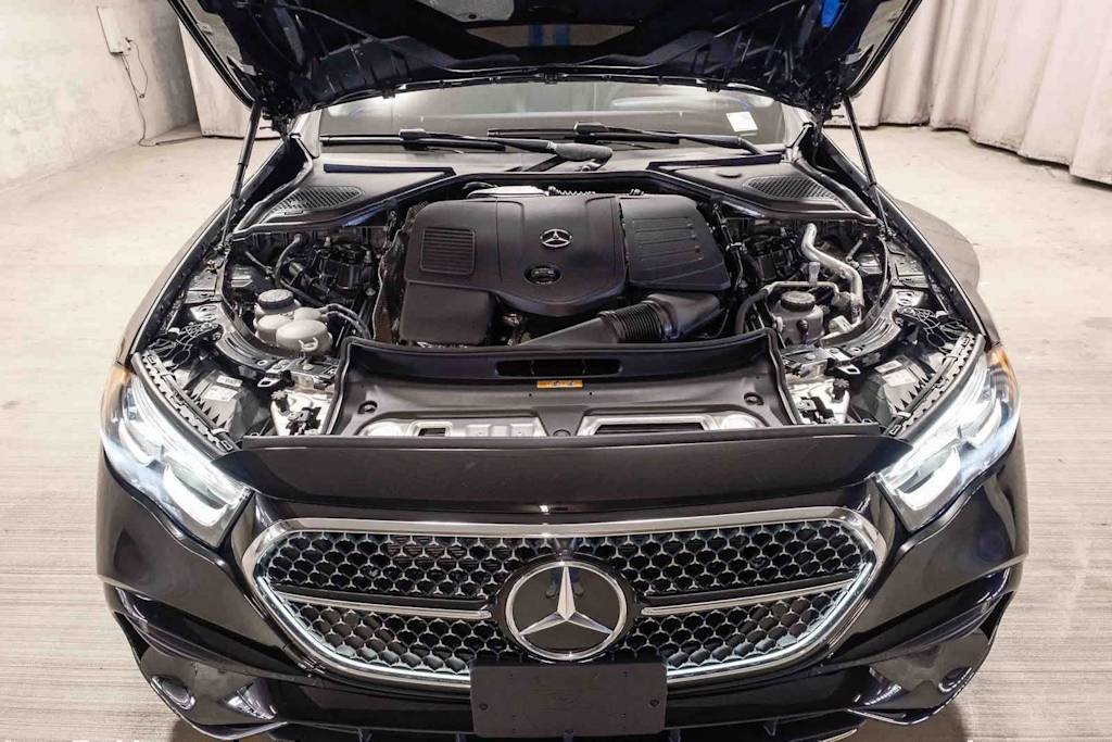 Thumbnail: 2026 Mercedes-Benz E-Class - 8
