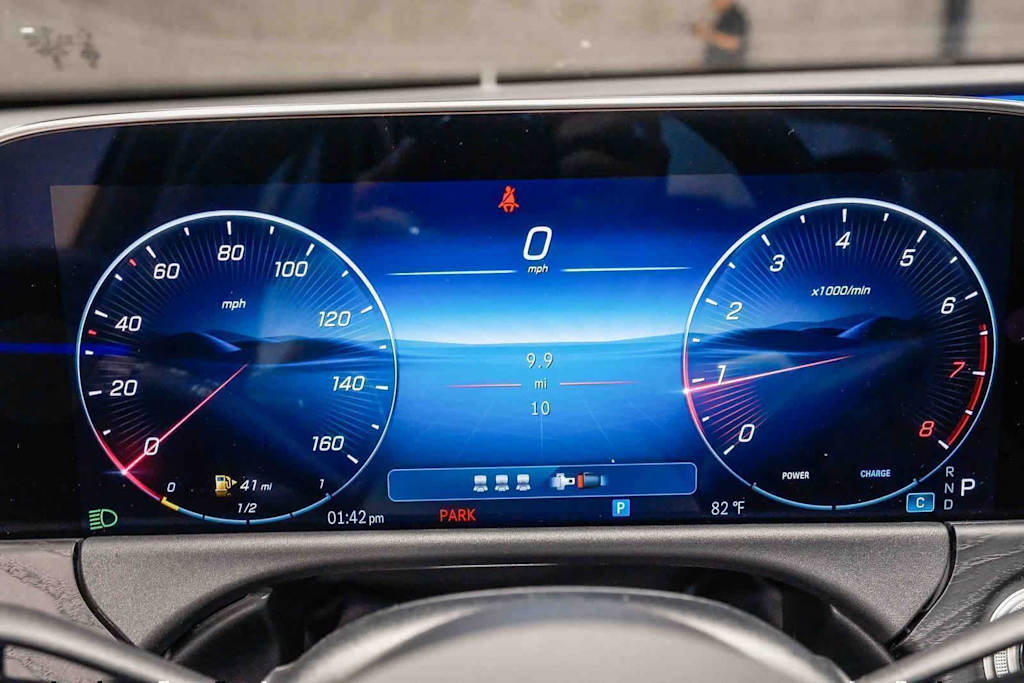 Thumbnail: 2026 Mercedes-Benz E-Class - 14