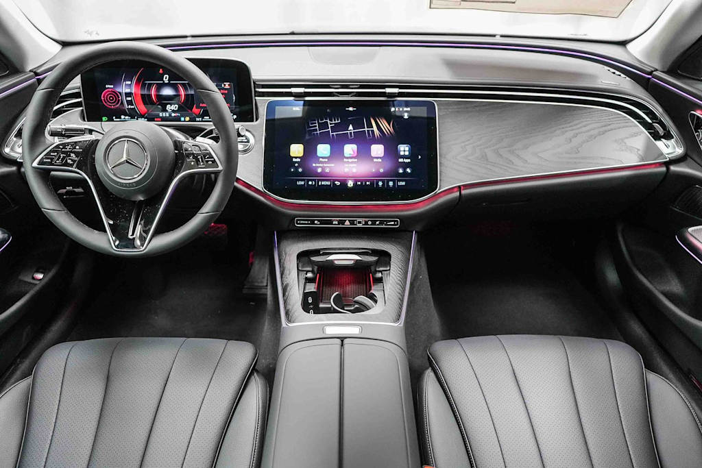 Thumbnail: 2026 Mercedes-Benz E-Class - 2