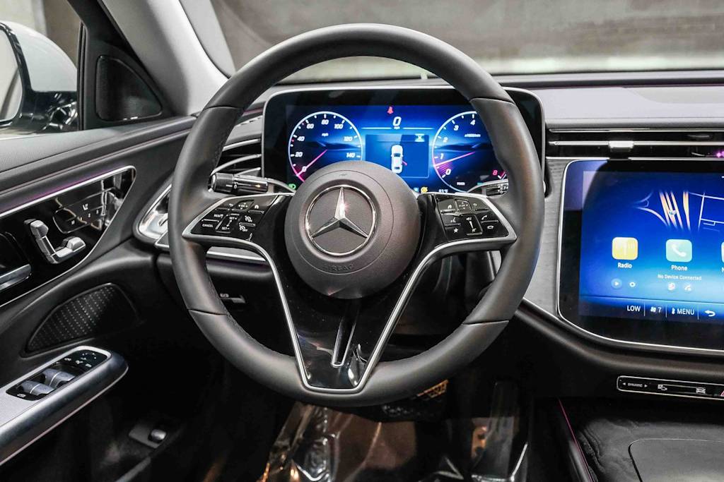 Thumbnail: 2026 Mercedes-Benz E-Class - 9