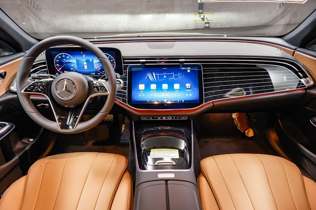 Thumbnail: 2026 Mercedes-Benz E-Class - 2