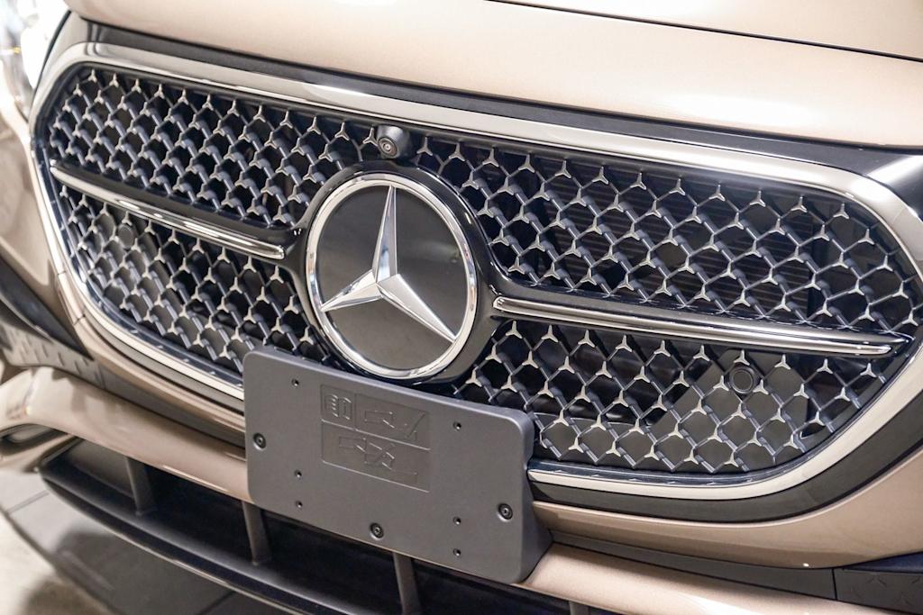 Thumbnail: 2026 Mercedes-Benz E-Class - 21