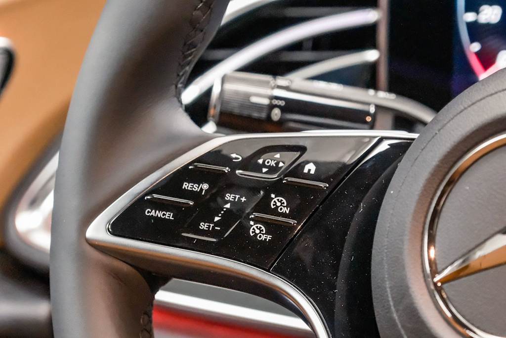 Thumbnail: 2026 Mercedes-Benz E-Class - 24