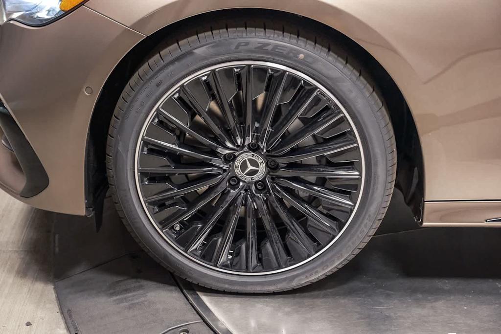 Thumbnail: 2026 Mercedes-Benz E-Class - 18