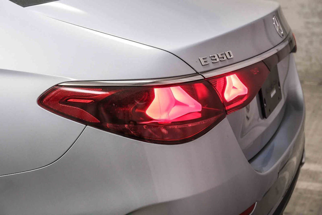 Thumbnail: 2026 Mercedes-Benz E-Class - 20