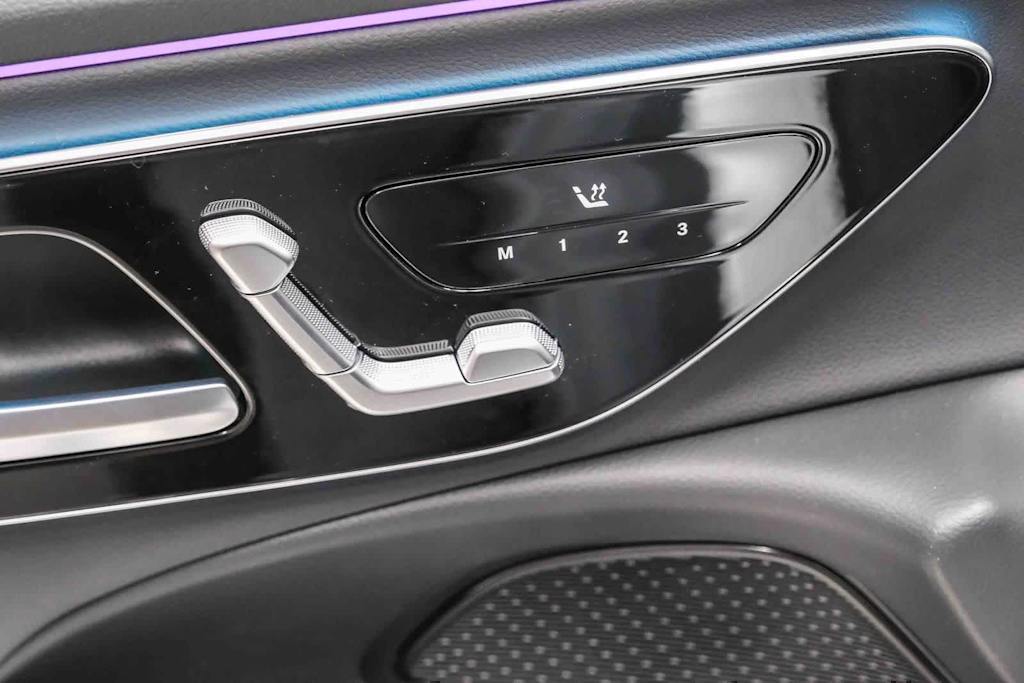 Thumbnail: 2026 Mercedes-Benz E-Class - 30