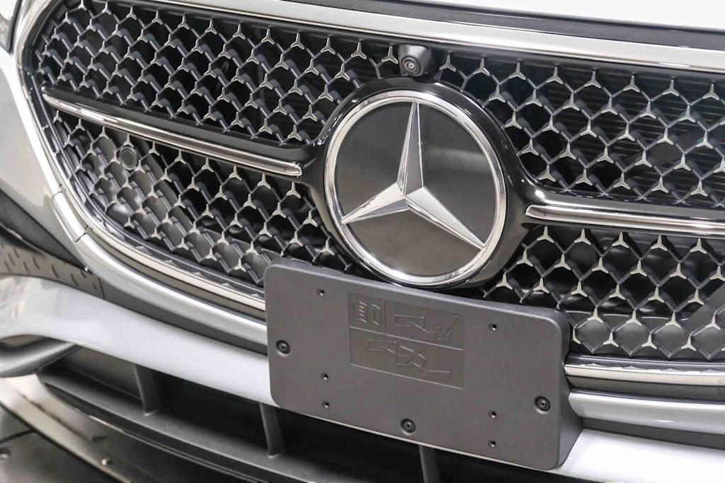 Thumbnail: 2026 Mercedes-Benz E-Class - 7