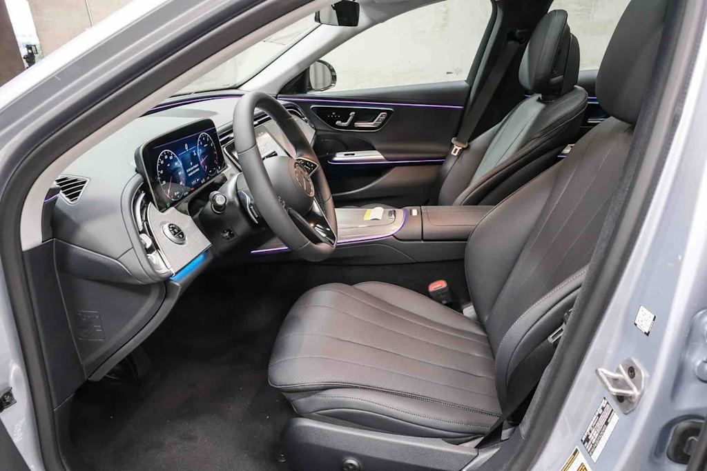 Thumbnail: 2026 Mercedes-Benz E-Class - 12