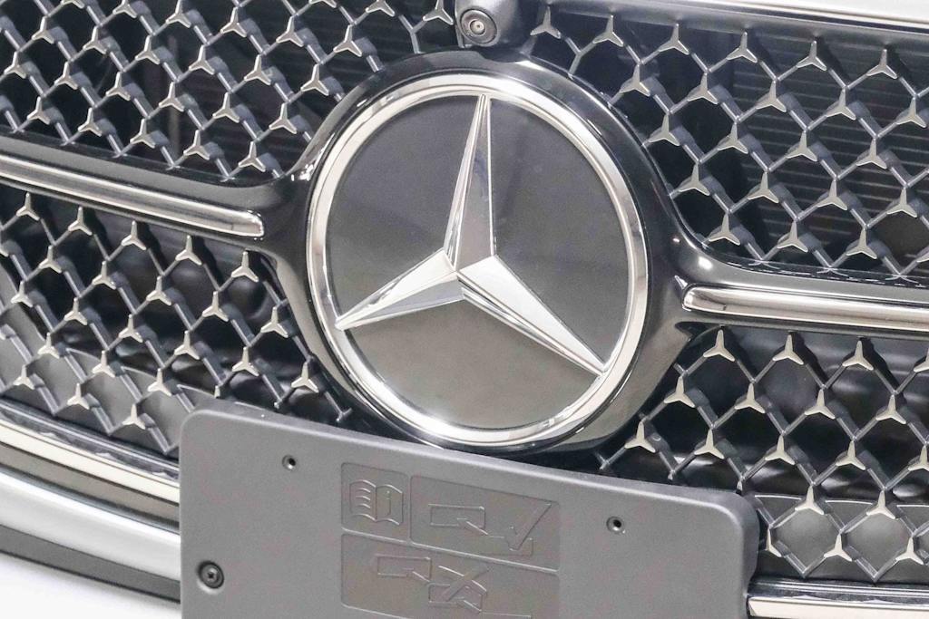 Thumbnail: 2026 Mercedes-Benz E-Class - 8