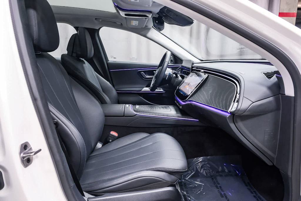 Thumbnail: 2026 Mercedes-Benz E-Class - 10