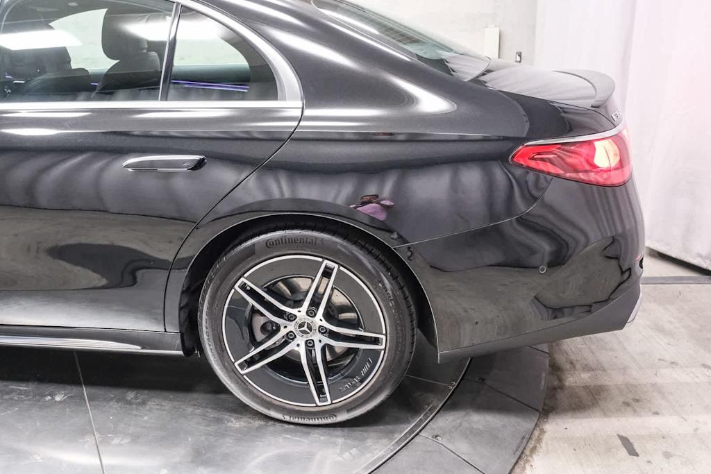 Thumbnail: 2026 Mercedes-Benz E-Class - 7