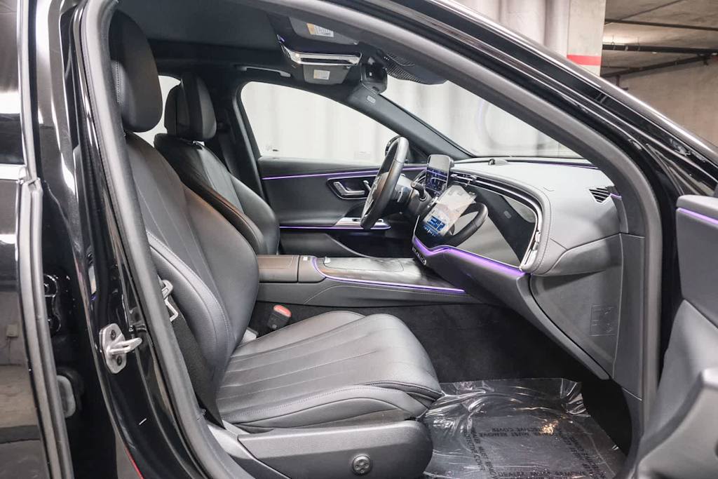 Thumbnail: 2026 Mercedes-Benz E-Class - 10