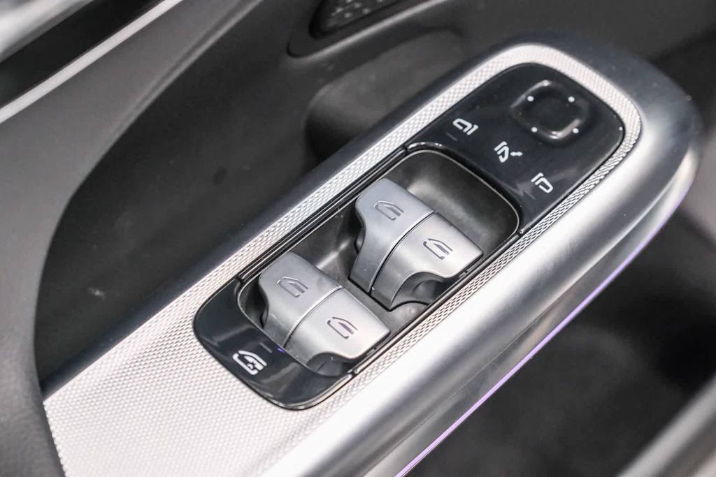 Thumbnail: 2026 Mercedes-Benz E-Class - 28