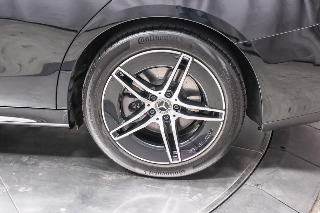 Thumbnail: 2026 Mercedes-Benz E-Class - 18